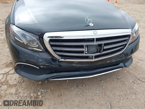 2017 Mercedes-Benz E with VIN WDDZF4JB9HA172715, listed as a IAAI auction lot 41570470 with 101,492 mi miles. Bid and sale history available at carsss.com. Image 6.