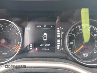 2015 Jeep Cherokee Latitude with VIN 1C4PJLCB5FW689811, listed as a IAAI auction lot 42113567 with 113,740 mi miles and . Bid and sale history available at carsss.com. Image 7.