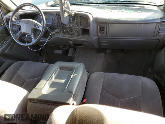 2004 GMC Sierra 2500HD SLT with VIN 1GTHK23G94F260255, listed as a Copart auction lot 72744044 with 153,740 mi miles and Clean title. Bid and sale history available at DreamBid. Image 8.