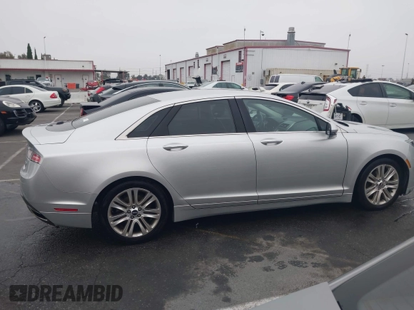 2016 Lincoln MKZ Hybrid с VIN 3LN6L2LU7GR612861, выставлен на аукционе IAAI как лот 42731257 с пробегом 85 077 миль миль и . История ставок и продаж доступна на DreamBid. Изображение 13.