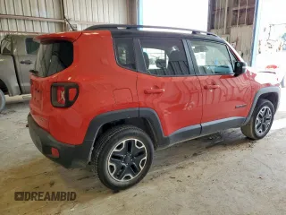 2017 Jeep Renegade Trailhawk with VIN ZACCJBCB1HPF32155, listed as a Copart auction lot 59960535 with 98,286 mi miles and Salvage title. Bid and sale history available at DreamBid. Image 3.