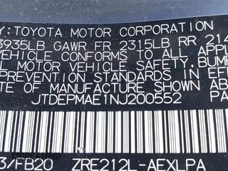 2022 Toyota Corolla LE with VIN JTDEPMAE1NJ200552, listed as a IAAI auction lot 40465421 with 62,929 mi miles. Bid and sale history available at carsss.com. Image 9.