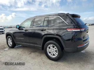 2023 Jeep Grand Cherokee Laredo z VIN 1C4RJGAG4PC648426, wystawiony jako Copart lot #75140784 z przebiegiem Nie podano mil oraz Nie do naprawy • Non repairable. Historia ofert i sprzedaży dostępna na DreamBid. Obrazek 2.