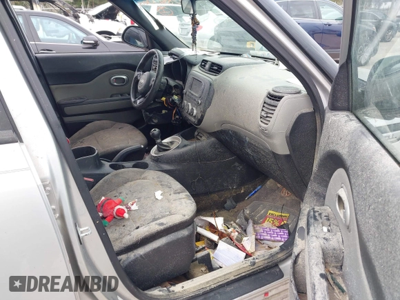 2018 Kia Soul with VIN KNDJN2A27J7507715, listed as a IAAI auction lot 40880062 with Not Provided miles and . Bid and sale history available at DreamBid. Image 5.