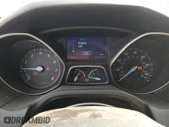 2013 Ford Focus SE with VIN 1FADP3F27DL258565, listed as a Copart auction lot 60662385 with 174,213 mi miles and Salvage title. Bid and sale history available at DreamBid. Image 9.