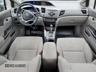 2012 Honda Civic LX z VIN 2HGFB2F50CH324974, wystawiony jako Copart lot #57442305 z przebiegiem 124 462 mil mil oraz Szkoda całkowita • Salvage title. Historia ofert i sprzedaży dostępna na DreamBid. Obrazek 8.