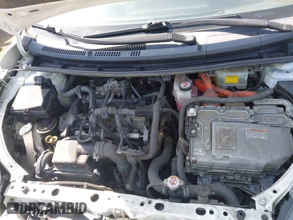 2018 Toyota Prius One with VIN JTDKDTB3XJ1613079, listed as a IAAI auction lot 42054108 with 43,440 mi miles and . Bid and sale history available at DreamBid. Image 10.