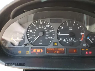 2002 BMW 3 Series 325xi z VIN WBAEU33442PF69437, wystawiony jako Copart lot #70657644 z przebiegiem 220 562 mil mil oraz Szkoda całkowita • Salvage title. Historia ofert i sprzedaży dostępna na DreamBid. Obrazek 9.