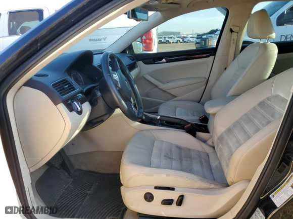 2014 Volkswagen Passat SEL Premium with VIN 1VWCS7A35EC021325, listed as a Copart auction lot 71020814 with 73,982 mi miles and Salvage Title. Bid and sale history available at carsss.com. Image 7.