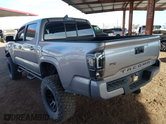 2017 Toyota Tacoma SR5 with VIN 3TMCZ5AN5HM060147, listed as a IAAI auction lot 41159315 with 83,841 mi miles and . Bid and sale history available at DreamBid. Image 3.