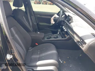 2025 Honda Civic Sport with VIN 2HGFE2F50SH503098, listed as a IAAI auction lot 42086699 with Not provided miles and . Bid and sale history available at DreamBid. Image 5.