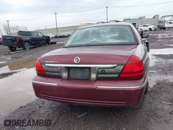 2008 Mercury Grand Marquis LS with VIN 2MEFM75V98X633328, listed as a IAAI auction lot 42084872 with 75,473 mi miles and . Bid and sale history available at DreamBid. Image 16.
