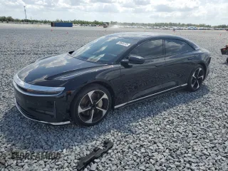 2023 Lucid Air Pure z VIN 50EA1PFA6PA006492, wystawiony jako Copart lot #50645735 z przebiegiem 37 169 mil mil oraz Szkody całkowita. Historia ofert i sprzedaży dostępna na DreamBid. Obrazek 1.