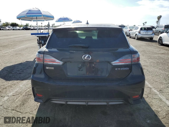 2016 Lexus CT 200h z VIN JTHKD5BH6G2255679, wystawiony jako Copart lot #52717095 z przebiegiem 148 953 mil mil oraz Szkoda całkowita • Salvage title. Historia ofert i sprzedaży dostępna na DreamBid. Obrazek 6.