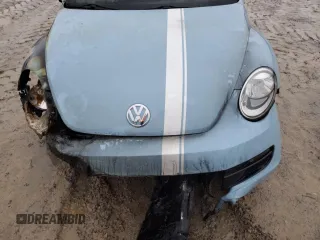 2012 Volkswagen Beetle 2.5L w/Sun with VIN 3VWJX7AT5CM652340, listed as a Copart auction lot 77817684 with 0 mi miles and Salvage Title. Bid and sale history available at carsss.com. Image 11.