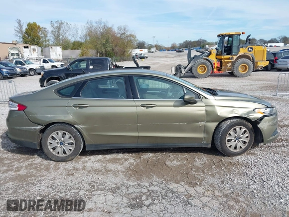 2013 Ford Fusion S with VIN 3FA6P0G75DR174263, listed as a IAAI auction lot 40791693 with 191,895 mi miles and . Bid and sale history available at DreamBid. Image 14.