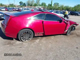 2012 Cadillac CTS Premium z VIN 1G6DS1E31C0135614, wystawiony jako IAAI lot #42205271 z przebiegiem Nie podano mil oraz . Historia ofert i sprzedaży dostępna na DreamBid. Obrazek 4.