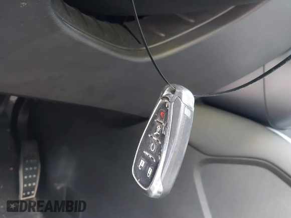 2020 Chevrolet Blazer LT z VIN 3GNKBBRA0LS717044, wystawiony jako IAAI lot #42125519 z przebiegiem 111 685 mil mil oraz . Historia ofert i sprzedaży dostępna na DreamBid. Obrazek 11.