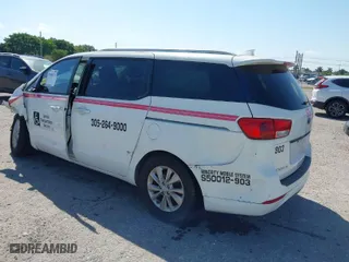 2017 Kia Sedona LX with VIN KNDMB5C12H6293597, listed as a IAAI auction lot 41804780 with 328,840 mi miles. Bid and sale history available at carsss.com. Image 3.