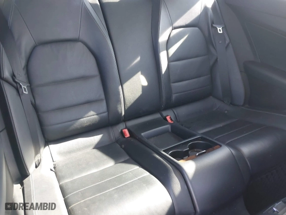 2011 Mercedes-Benz E-Class E 350 with VIN WDDKJ5GB8BF079692, listed as a IAAI auction lot 40794197 with 187,563 mi miles. Bid and sale history available at carsss.com. Image 8.