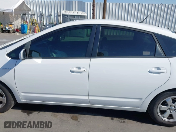 2008 Toyota Prius with VIN JTDKB20U483381640, listed as a IAAI auction lot 41976518 with 177,557 mi miles. Bid and sale history available at carsss.com. Image 14.