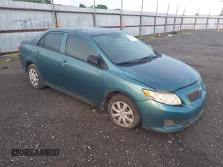 2009 Toyota Corolla with VIN JTDBL40E099063708, listed as a IAAI auction lot 42085584 with 110,075 mi miles. Bid and sale history available at carsss.com. Image 1.