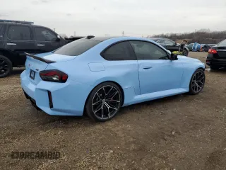 2023 BMW M2 z VIN 3MF13DM00P8D30554, wystawiony jako Copart lot #51641785 z przebiegiem 14 572 mil mil oraz Szkody całkowita. Historia ofert i sprzedaży dostępna na DreamBid. Obrazek 3.