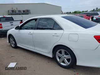 2012 Toyota Camry L with VIN 4T1BF1FK2CU503544, listed as a IAAI auction lot 41968747 with 177,961 mi miles. Bid and sale history available at carsss.com. Image 14.