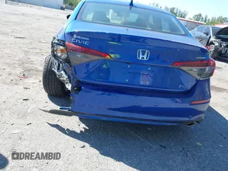 2022 Honda Civic Sport with VIN 2HGFE2F58NH575431, listed as a IAAI auction lot 41786318 with 30,016 mi miles and . Bid and sale history available at carsss.com. Image 6.