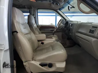 2001 Ford Excursion Limited with VIN 1FMNU43S51EC36951, listed as a Copart auction lot 58416995 with 199,911 mi miles and Salvage title. Bid and sale history available at DreamBid. Image 7.