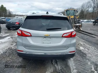 2018 Chevrolet Equinox LT with VIN 2GNAXSEV9J6308381, listed as a IAAI auction lot 40957972 with 103,387 mi miles. Bid and sale history available at carsss.com. Image 16.