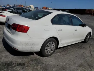 2013 Volkswagen Jetta S with VIN 3VW2K7AJ7DM432359, listed as a Copart auction lot 62740205 with 157,700 mi miles and Clean title. Bid and sale history available at DreamBid. Image 3.