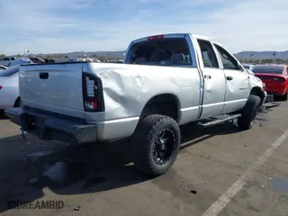 2004 Dodge Ram 2500 SLT with VIN 3D7KU28C24G227494, listed as a IAAI auction lot 41425058 with 246,150 mi miles. Bid and sale history available at carsss.com. Image 4.