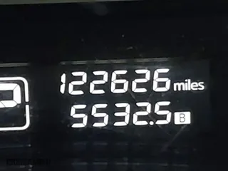 2014 Nissan Pathfinder SV with VIN 5N1AR2MN9EC604529, listed as a IAAI auction lot 41418514 with 122,626 mi miles. Bid and sale history available at carsss.com. Image 7.