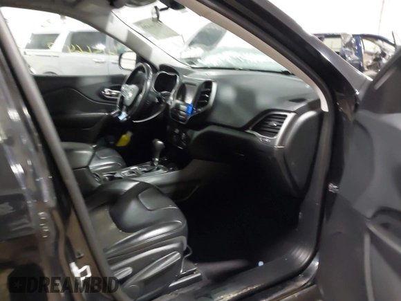 2019 Jeep Cherokee Latitude Plus with VIN 1C4PJMLB8KD181943, listed as a IAAI auction lot 41566439 with 151,118 mi miles and . Bid and sale history available at DreamBid. Image 5.