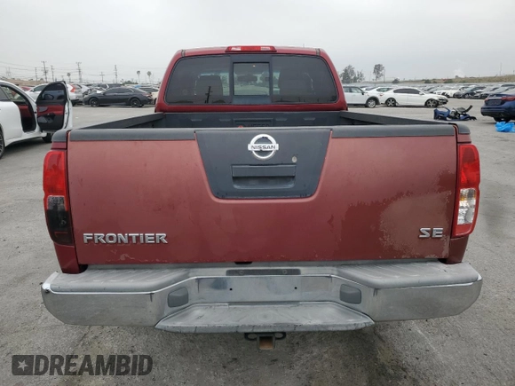 2006 Nissan Frontier SE z VIN 1N6AD06U36C428118, wystawiony jako Copart lot #53117415 z przebiegiem 164 046 mil mil oraz Szkoda całkowita • Salvage title. Historia ofert i sprzedaży dostępna na DreamBid. Obrazek 6.