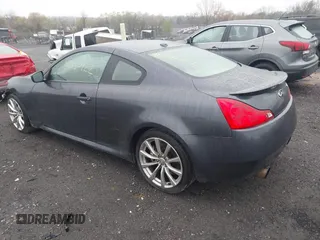 2009 Infiniti G37 with VIN JNKCV64E49M601987, listed as a IAAI auction lot 42012422 with 233,821 mi miles and . Bid and sale history available at carsss.com. Image 3.