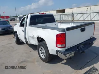 2013 GMC Sierra 1500 Work Truck z VIN 1GTN1TEX6DZ385107, wystawiony jako IAAI lot #42060192 z przebiegiem 2 mil mil oraz . Historia ofert i sprzedaży dostępna na DreamBid. Obrazek 3.