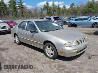 1997 Nissan Altima XE with VIN 1N4BU31D8VT205299, listed as a IAAI auction lot 42081935 with 235,426 mi miles. Bid and sale history available at carsss.com. Image 1.