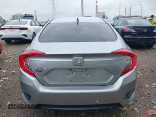 2018 Honda Civic Sedan EX with VIN 19XFC2F72JE034905, listed as a IAAI auction lot 40464574 with 68,942 mi miles. Bid and sale history available at carsss.com. Image 16.