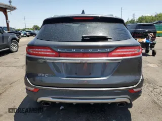 2019 Lincoln MKC Reserve with VIN 5LMCJ3D97KUL38925, listed as a Copart auction lot 62095365 with 62,995 mi miles and Salvage title. Bid and sale history available at DreamBid. Image 6.