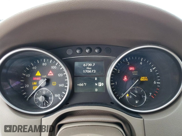 2011 Mercedes-Benz M 350 z VIN 4JGBB5GB6BA645252, wystawiony jako Copart lot #41402705 z przebiegiem 170 673 mil mil oraz Szkoda całkowita • Salvage title. Historia ofert i sprzedaży dostępna na DreamBid. Obrazek 9.