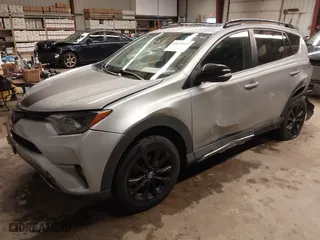 2018 Toyota RAV4 XLE with VIN 2T3RFREV7JW741225, listed as a IAAI auction lot 41679517 with 114,982 mi miles. Bid and sale history available at carsss.com. Image 21.