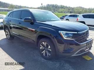 2024 Volkswagen Atlas SE with VIN 1V2DE2CA7RC259050, listed as a IAAI auction lot 41964585 with 15,440 mi miles and . Bid and sale history available at DreamBid. Image 1.