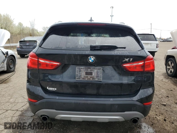 2017 BMW X1 xDrive28i with VIN WBXHT3C37H5F76075, listed as a Copart auction lot 53315395 with 143,141 mi miles and Clean title. Bid and sale history available at DreamBid. Image 6.