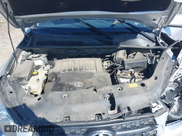 2010 Toyota RAV4 Sport с VIN JTMRK4DV3A5097052, выставлен на аукционе IAAI как лот 42091342 с пробегом Не указан миль и . История ставок и продаж доступна на DreamBid. Изображение 10.