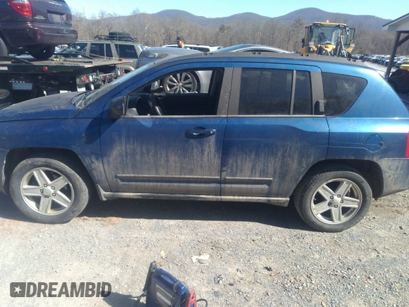2010 Jeep Compass North Edition with VIN 1J4NF4FB8AD524893, listed as a IAAI auction lot 41692736 with 152,432 mi miles. Bid and sale history available at carsss.com. Image 15.