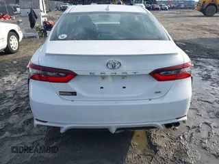2022 Toyota Camry SE with VIN 4T1G11AK6NU713742, listed as a IAAI auction lot 41607534 with 64,181 mi miles. Bid and sale history available at carsss.com. Image 16.