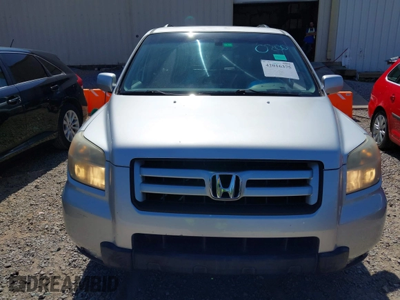 2008 Honda Pilot EX-L z VIN 5FNYF28598B006485, wystawiony jako IAAI lot #42016375 z przebiegiem 218 558 mil mil oraz . Historia ofert i sprzedaży dostępna na DreamBid. Obrazek 6.