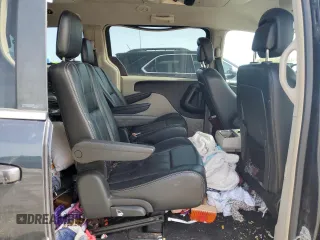 2013 Chrysler Town & Country Touring with VIN 2C4RC1BG4DR594005, listed as a Copart auction lot 54235535 with 114,356 mi miles and Clean Title. Bid and sale history available at DreamBid. Image 11.